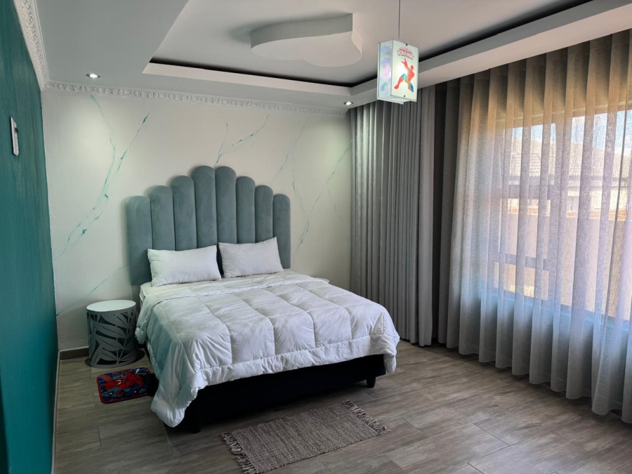 5 Bedroom Property for Sale in Eagles Crest Limpopo