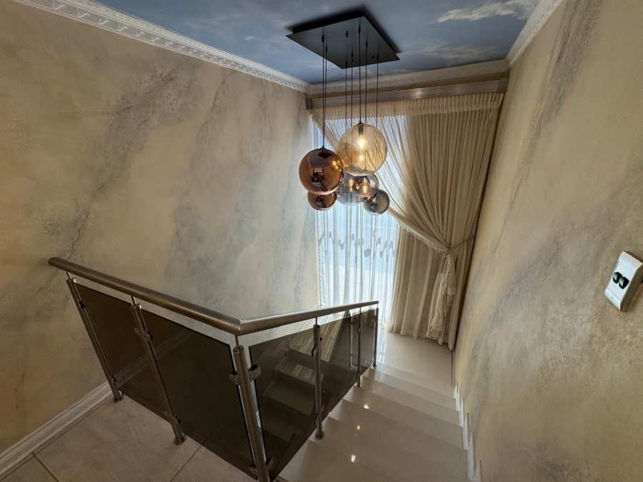 5 Bedroom Property for Sale in Eagles Crest Limpopo