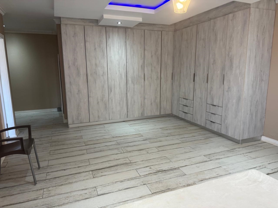 5 Bedroom Property for Sale in Eagles Crest Limpopo