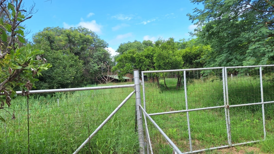  Bedroom Property for Sale in Alma Limpopo