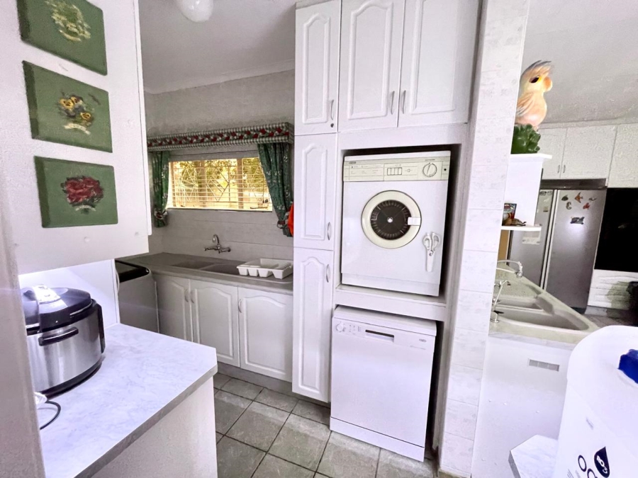 4 Bedroom Property for Sale in Bendor Limpopo