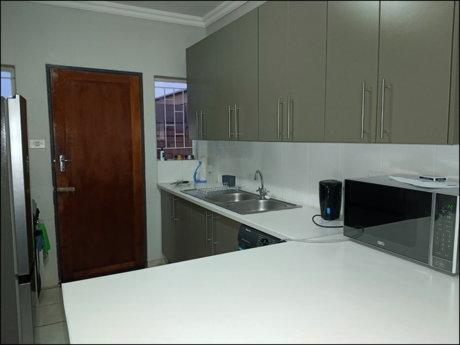 2 Bedroom Property for Sale in Annadale Limpopo