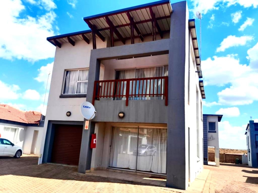 3 Bedroom Property for Sale in Waterberry Country Estate Limpopo