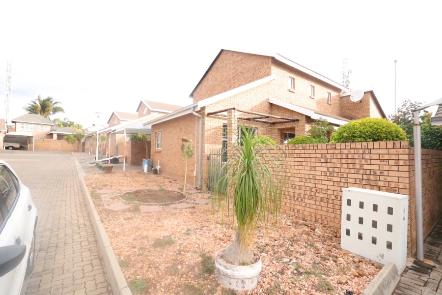 To Let 2 Bedroom Property for Rent in Acasia Estate Limpopo