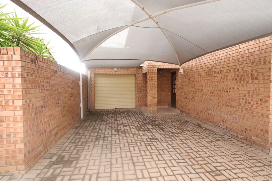 To Let 2 Bedroom Property for Rent in Acasia Estate Limpopo