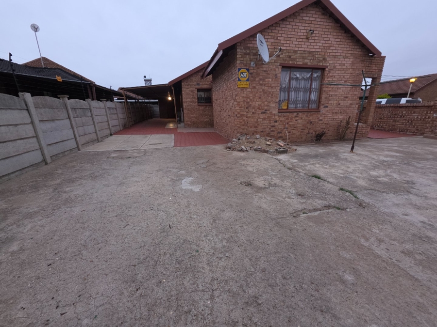 3 Bedroom Property for Sale in Seshego Limpopo