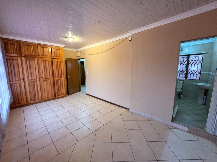 3 Bedroom Property for Sale in Seshego Limpopo