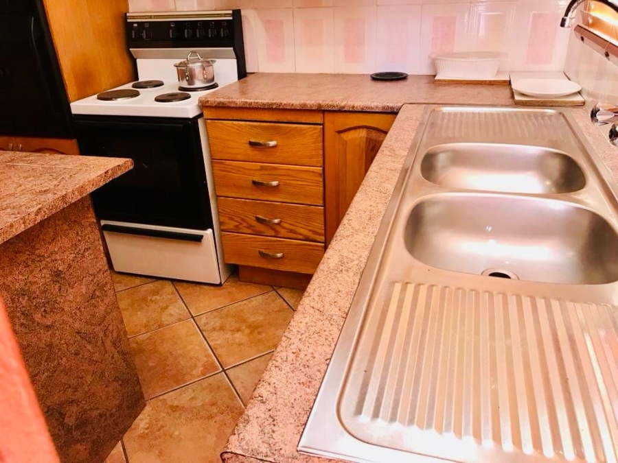 3 Bedroom Property for Sale in Seshego C Limpopo