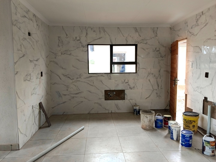 3 Bedroom Property for Sale in Bendor Meadows Limpopo