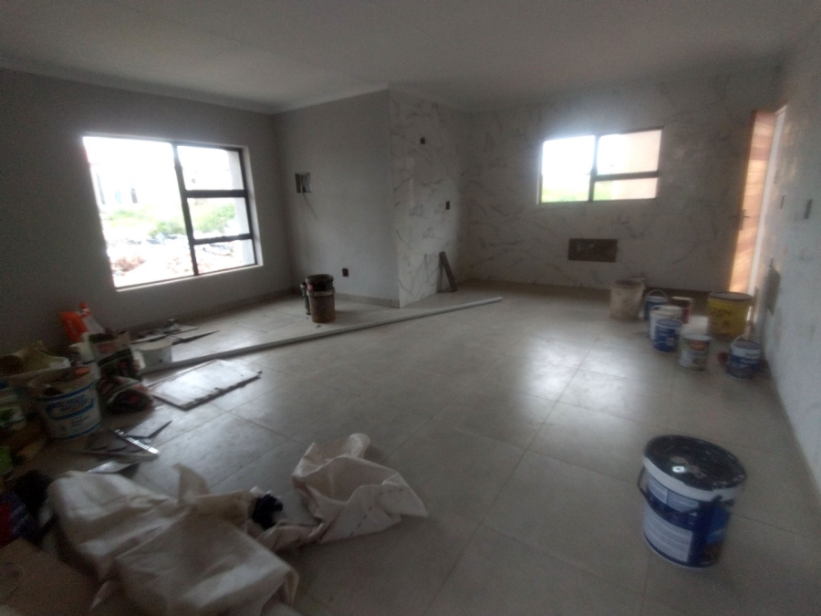 3 Bedroom Property for Sale in Bendor Meadows Limpopo