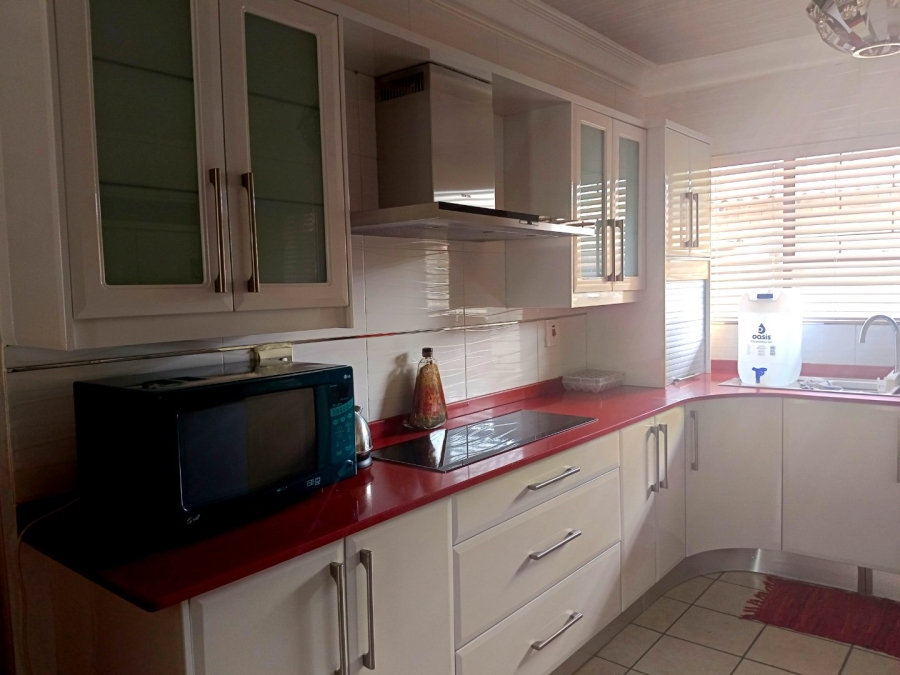 2 Bedroom Property for Sale in Polokwane Central Limpopo