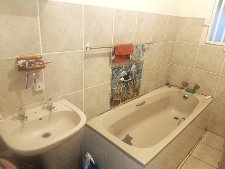To Let 3 Bedroom Property for Rent in Bendor Limpopo