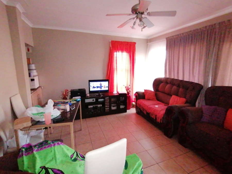 To Let 2 Bedroom Property for Rent in Annadale Limpopo