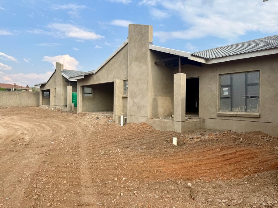 3 Bedroom Property for Sale in Bendor Limpopo