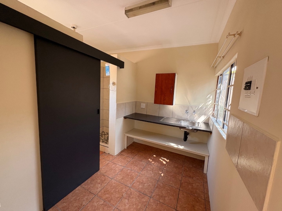 To Let 1 Bedroom Property for Rent in Polokwane Central Limpopo