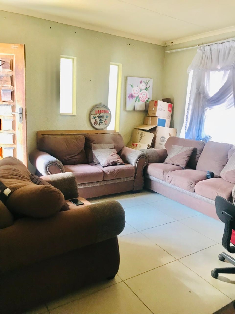 3 Bedroom Property for Sale in Seshego H Limpopo