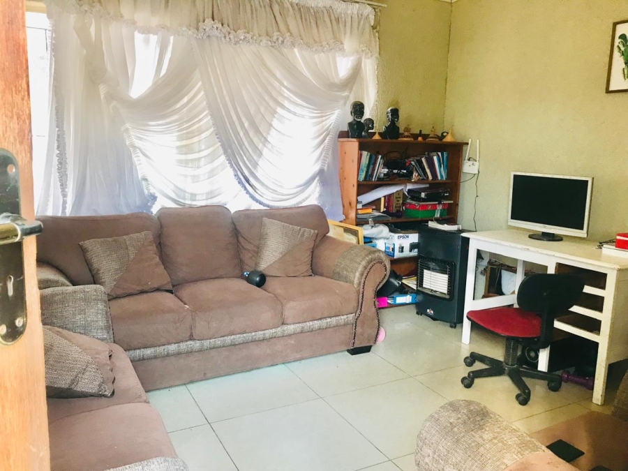 3 Bedroom Property for Sale in Seshego H Limpopo