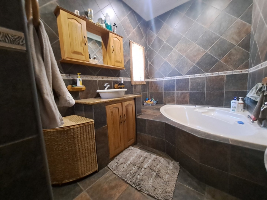 3 Bedroom Property for Sale in Polokwane Central Limpopo
