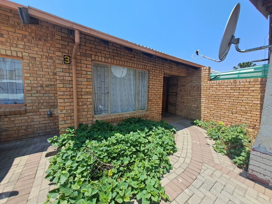 1 Bedroom Property for Sale in Annadale Limpopo