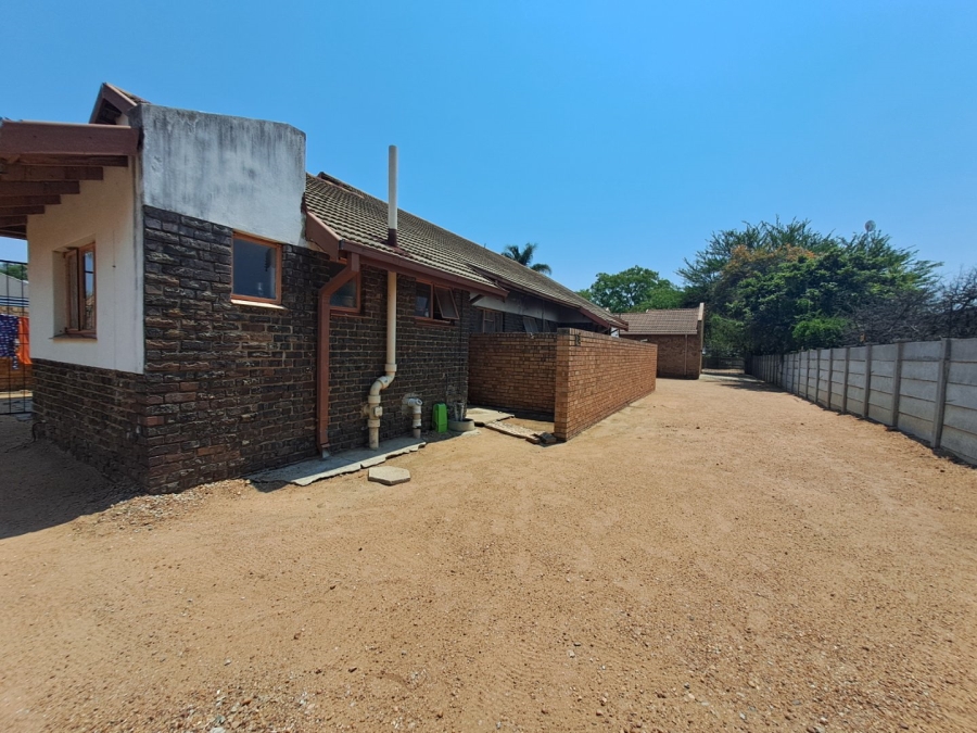 1 Bedroom Property for Sale in Annadale Limpopo