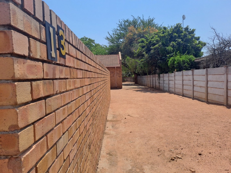 1 Bedroom Property for Sale in Annadale Limpopo