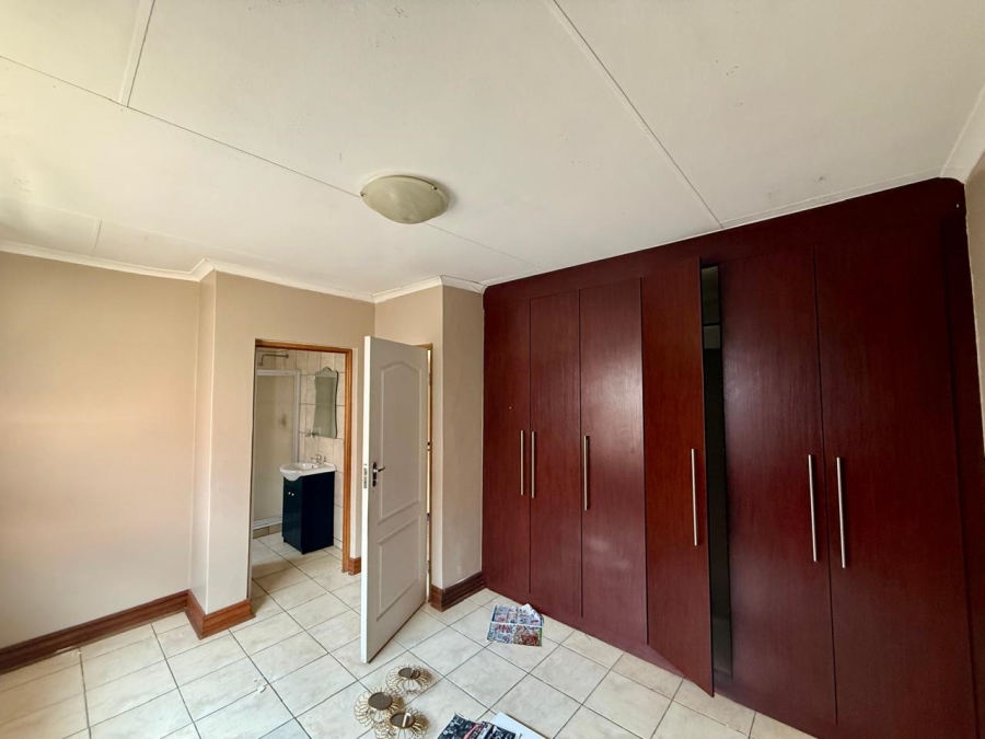3 Bedroom Property for Sale in Casa Acacia Limpopo