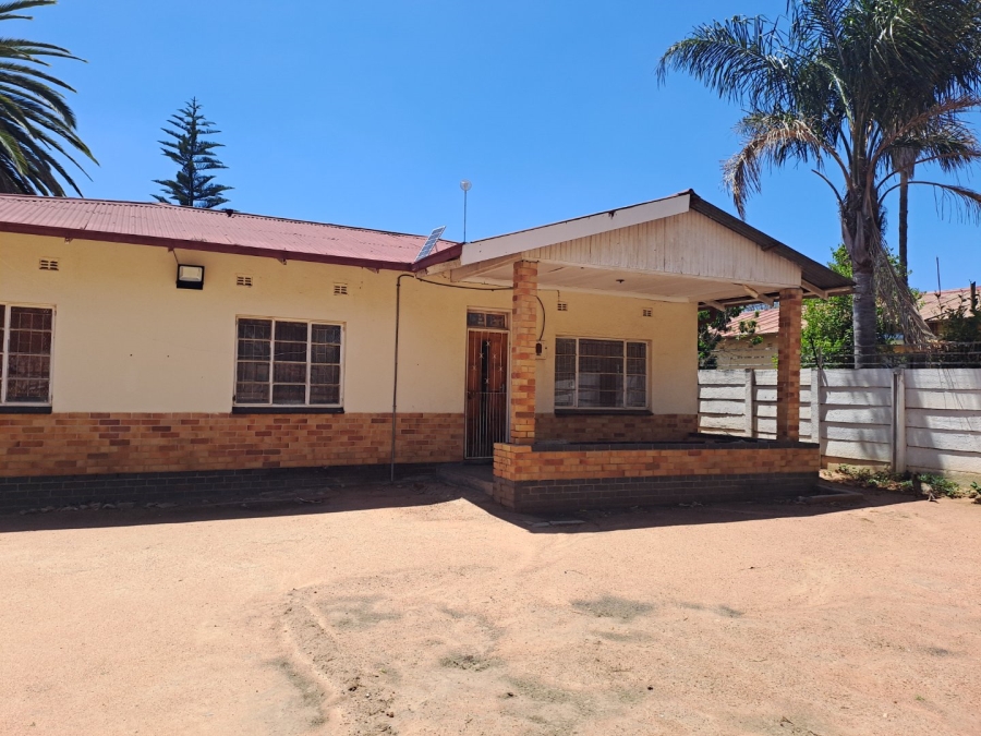 6 Bedroom Property for Sale in Annadale Limpopo