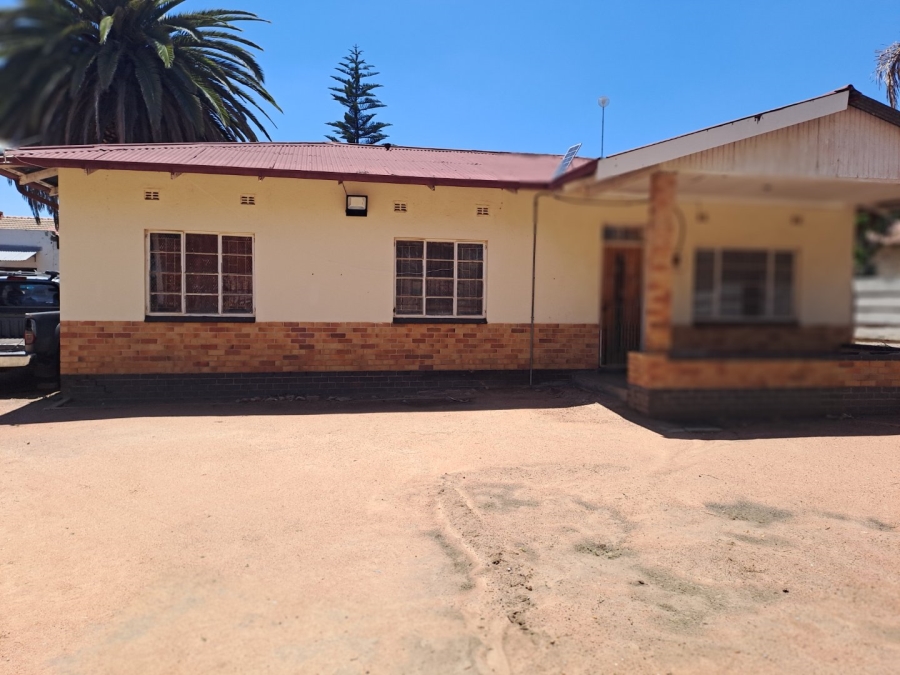 6 Bedroom Property for Sale in Annadale Limpopo