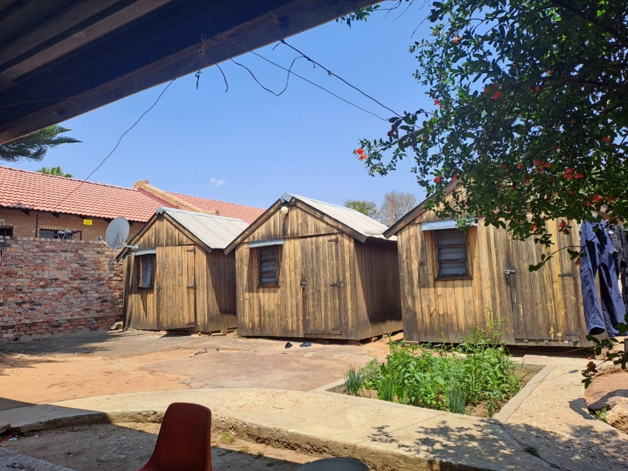 6 Bedroom Property for Sale in Annadale Limpopo
