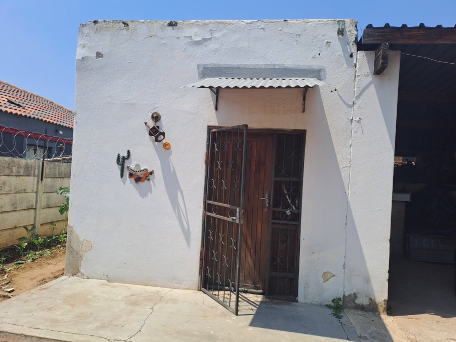 6 Bedroom Property for Sale in Annadale Limpopo