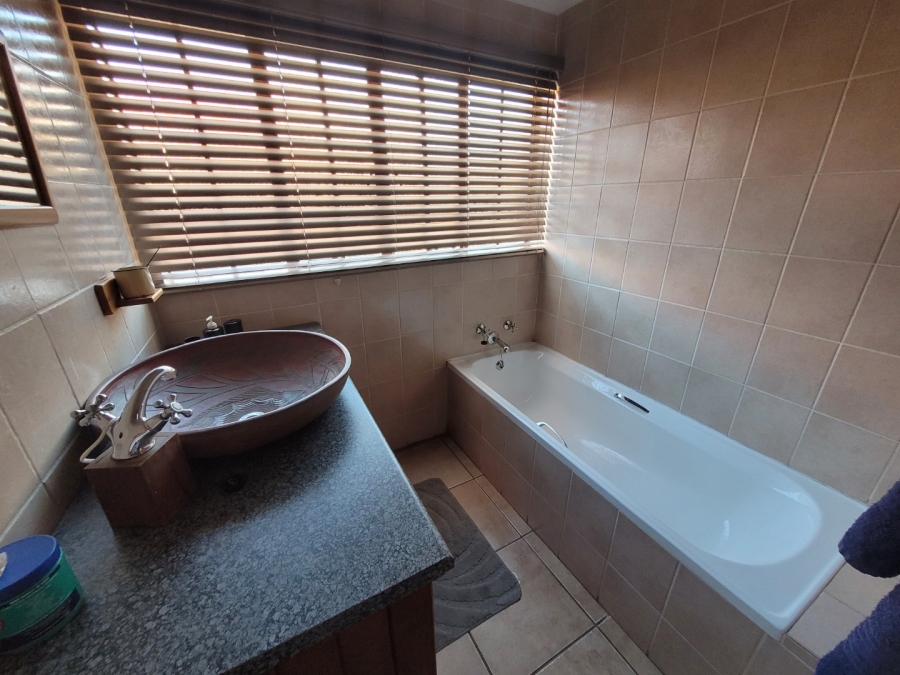 4 Bedroom Property for Sale in Modimolle Limpopo