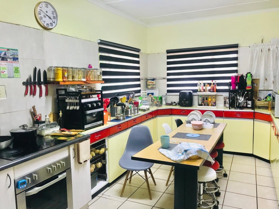 4 Bedroom Property for Sale in Fauna Park Limpopo