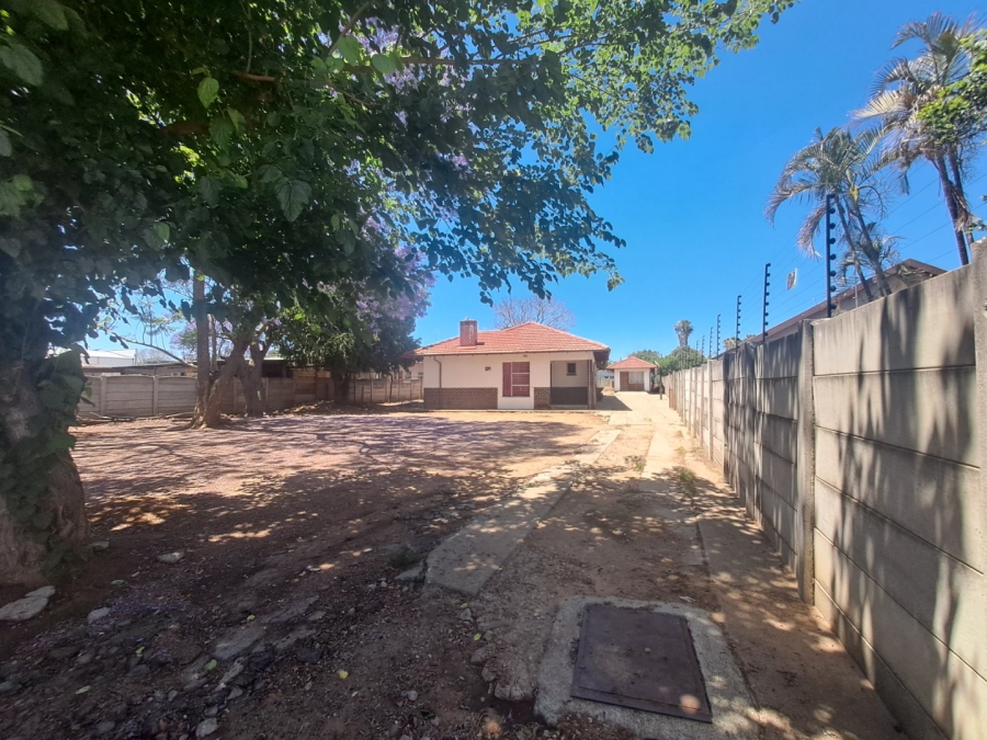 9 Bedroom Property for Sale in Annadale Limpopo