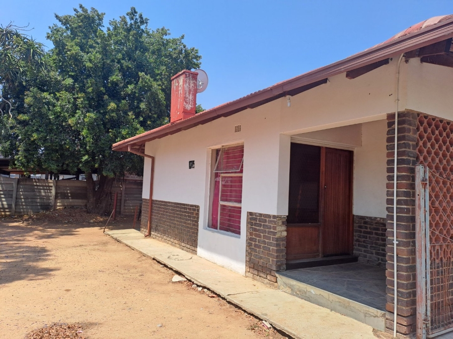 9 Bedroom Property for Sale in Annadale Limpopo