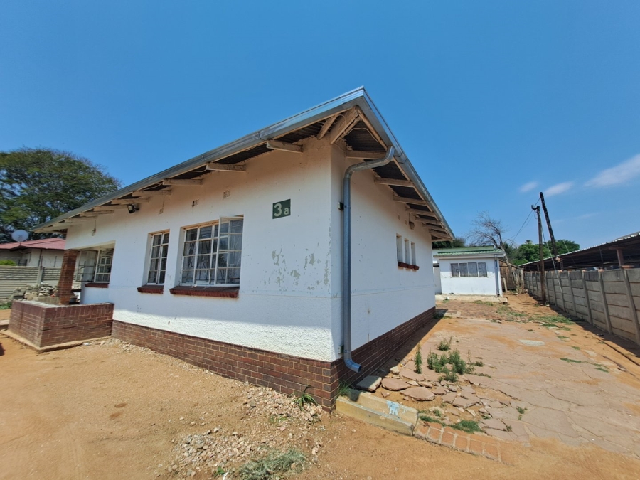 5 Bedroom Property for Sale in Annadale Limpopo