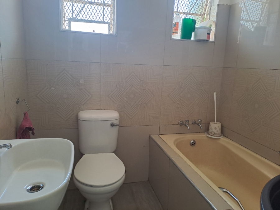 5 Bedroom Property for Sale in Annadale Limpopo