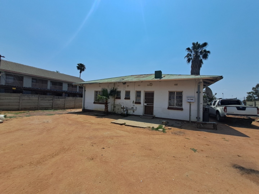 5 Bedroom Property for Sale in Annadale Limpopo