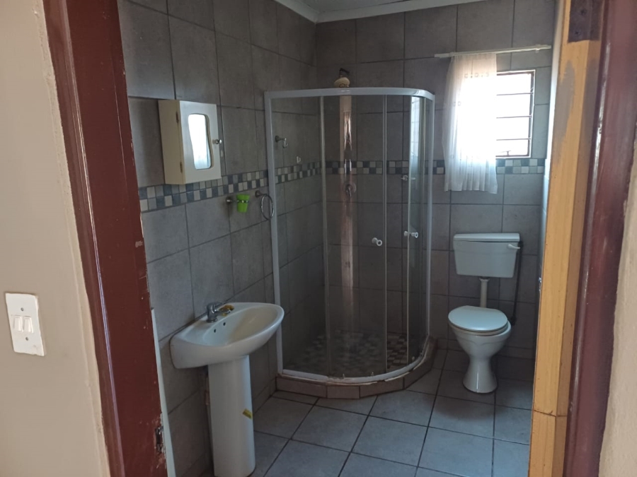 3 Bedroom Property for Sale in Wilderbeestaagte SH Limpopo