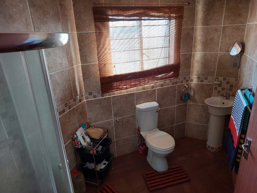 3 Bedroom Property for Sale in Wilderbeestaagte SH Limpopo