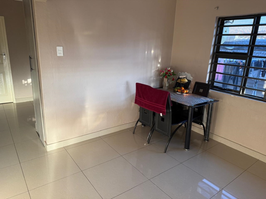 6 Bedroom Property for Sale in Nirvana Ext 1 Limpopo