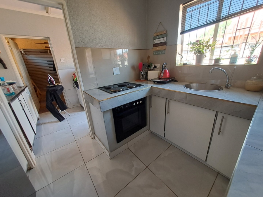 2 Bedroom Property for Sale in Flora Park Limpopo