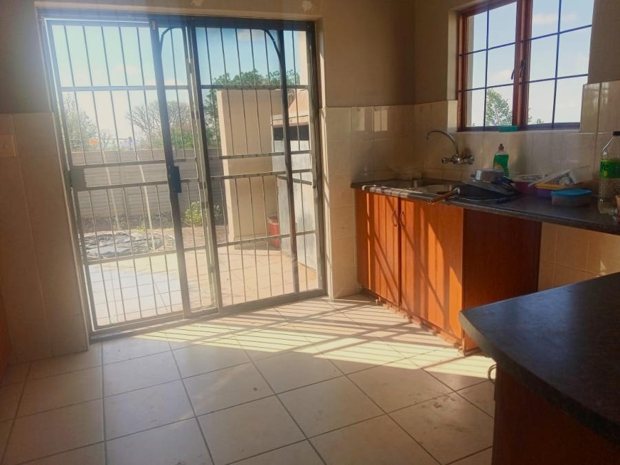 To Let 3 Bedroom Property for Rent in Bendor Limpopo