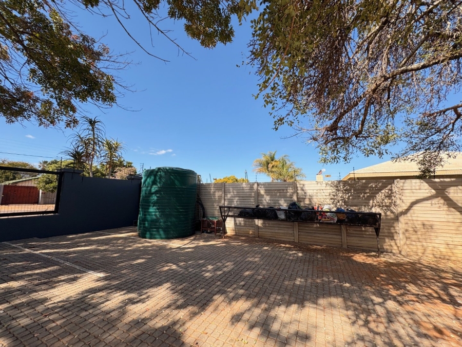 To Let  Bedroom Property for Rent in Polokwane Central Limpopo