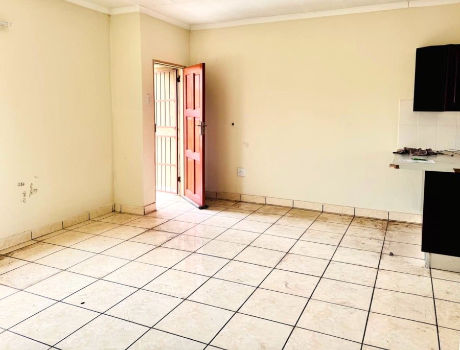 2 Bedroom Property for Sale in Annadale Limpopo