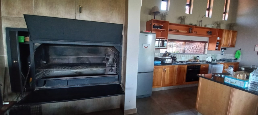 4 Bedroom Property for Sale in Vaalwater Limpopo