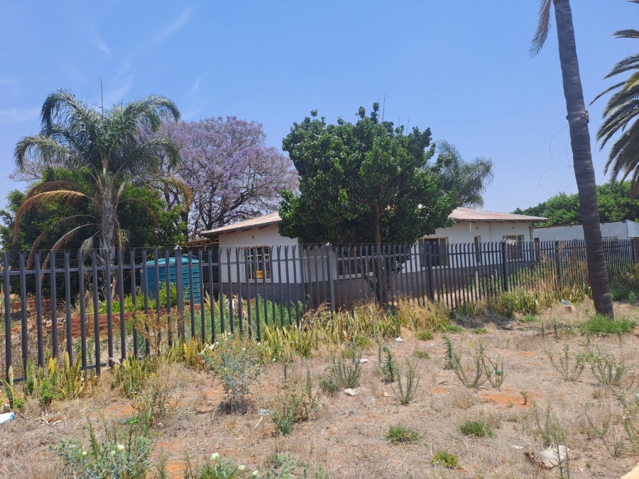 Commercial Property for Sale in Tweefontein A H Limpopo