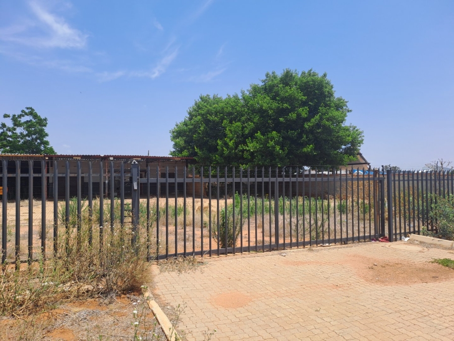 Commercial Property for Sale in Tweefontein A H Limpopo