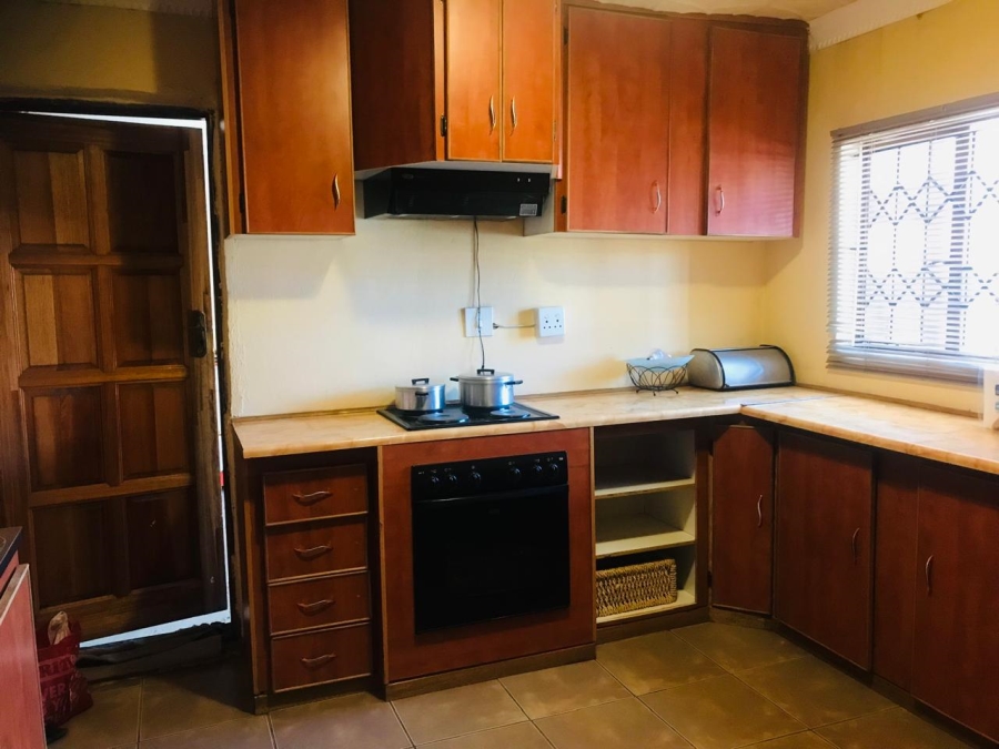 To Let 4 Bedroom Property for Rent in Emdo Park Limpopo