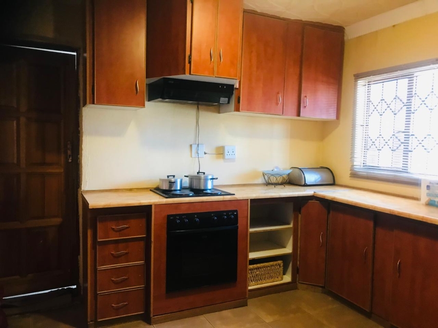 To Let 4 Bedroom Property for Rent in Emdo Park Limpopo