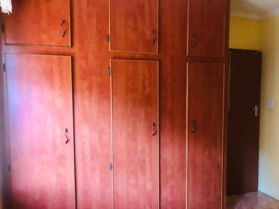 To Let 4 Bedroom Property for Rent in Emdo Park Limpopo